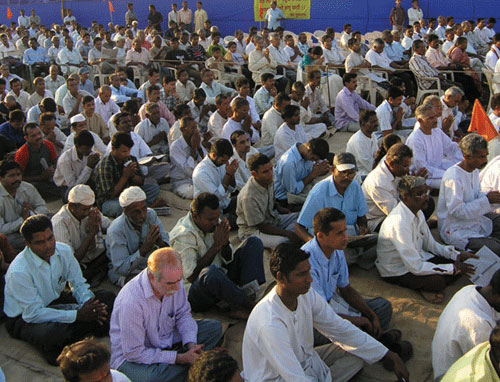 Devout Hindus present at Dharmajagruti Sabha