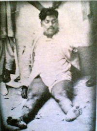 Chandrashekar Azad's dead body kept on public display by the British to serve as a warning message