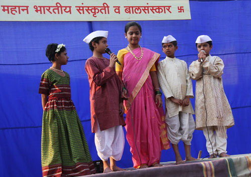 Children demonstrating about the significance of Hindu culture