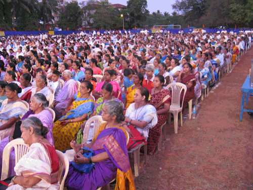 <i>Dharmabhimanis<i> present at Dharma Jagruti Sabha