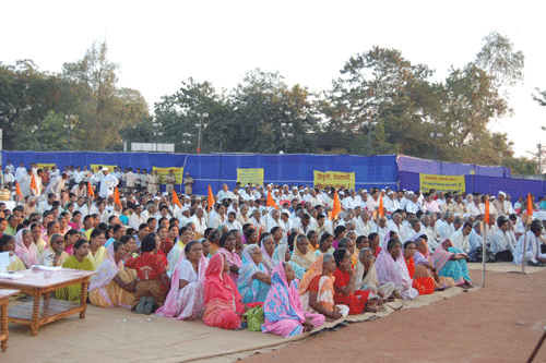 Hindu Dharmabhimanis present for sabha
