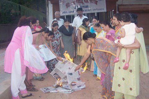 Devout Hindus burnt copies of Daily Gomantak in Goa