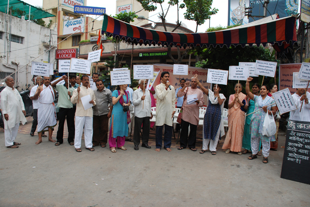 Vinayak Shanbhag, HJS addressing present Hindus