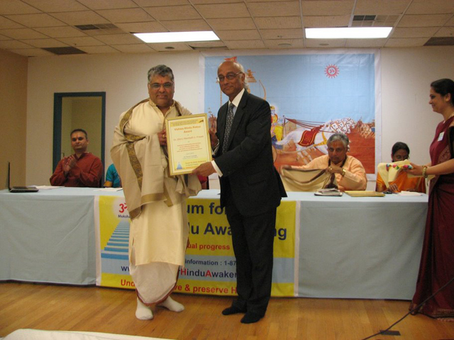 Honouring of Dr. M.G. Prasad from Mysore