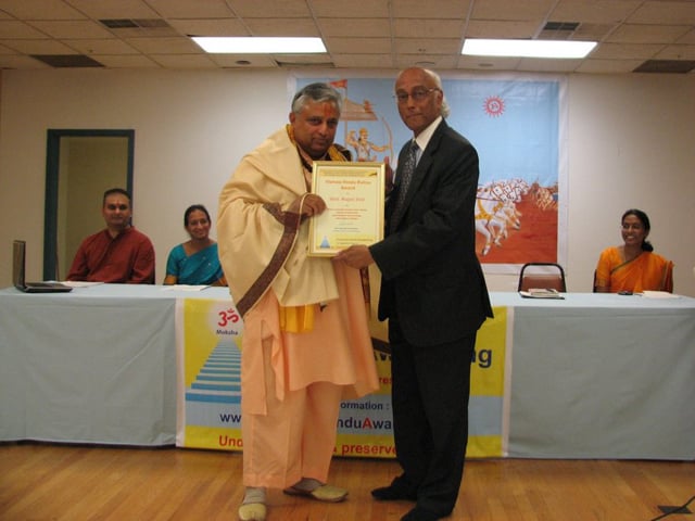 Honouring of acclaimed Hindu leader Shri. Rajan Zed