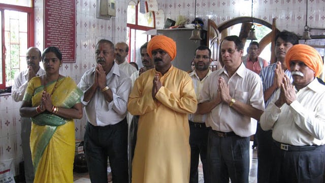 Agitators paying obeisance to Lord Hanuman at temple in Panaji
