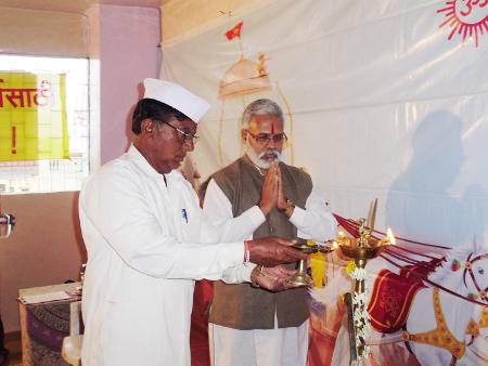 Mr. Lalasaheb Khopade & Mr. Vinay Panavlar at the Inauguration of Hindu Unity Meet
