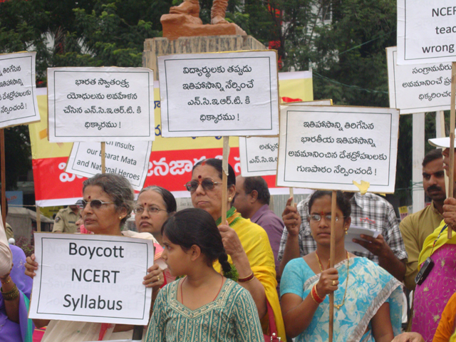 Hindu Ladies participated in agitation