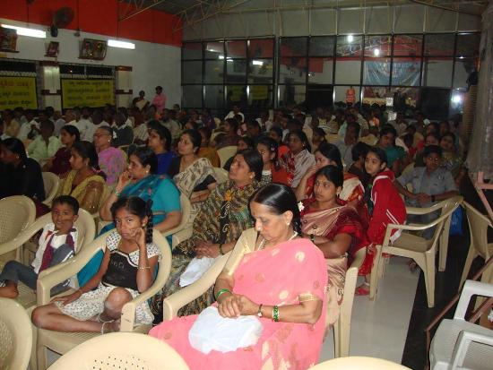 Audience attending the Dharmasabha in Chamaraj Nagar