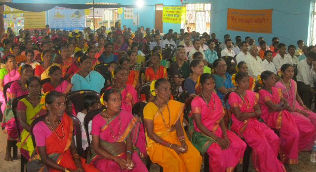 Devout Hindus present for the Hindu Dharmajagruti Sabha