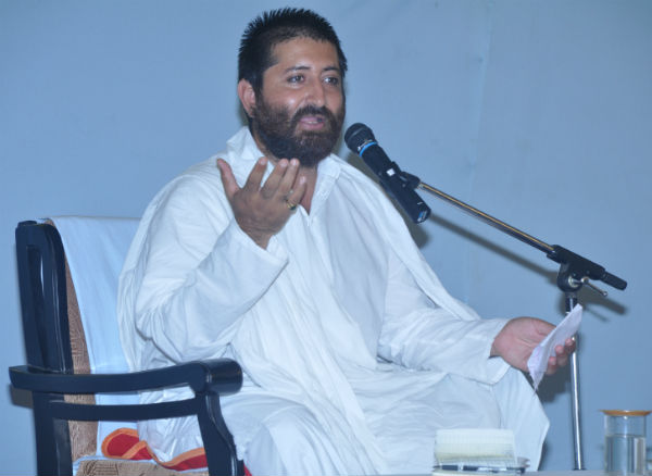 Pujya Narayan Premsaiji, son of H. H. Asaramji Bapoo