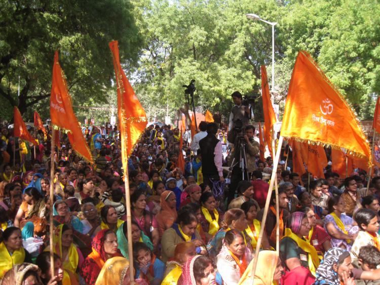 Demonstrations at Jantar Mantar by thousands of proud Hindus against dismantling of Ram Setu