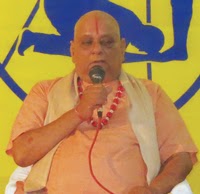 Shri. Mahamandaleshwar Mahant Swami Ramavatardasji Maharaj (Ratna)
