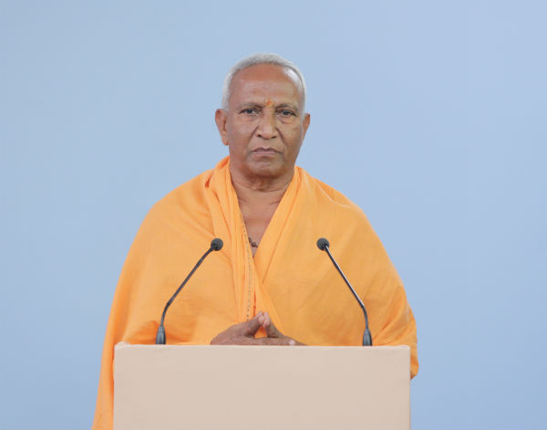 Param Pujya Swami Pranavatmanand Saraswatiji_600