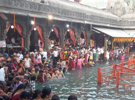 kumbh_snan