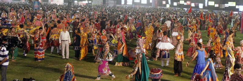 garba-dandiya