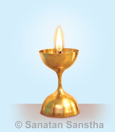 Brass Arti Diya Wick Lamp Deep Oil Ghee Vraja Krishna Devotion Worship Deepak 