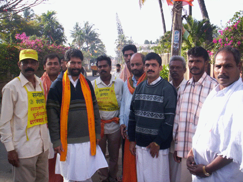 HJS members, Sanatan' seekers, C.T. Ravi, Bajarang Dal<br />second from left