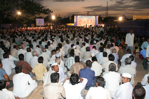 Devout Hindus present for Dharmajagruti Sabha