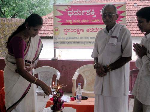 From left Sau. Nirmala Chandrashekhar, Shri. Babu Yane Tyampanna Shetty and Shri. Mohan Gowda From left Sau. Nirmala Chandrashekhar, Shri. Babu Yane Tyampanna Shetty and Shri. Mohan Gowda