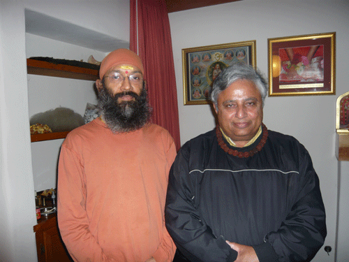 Swami Vidyadhishananda Giri (left) and Rajan Zed
