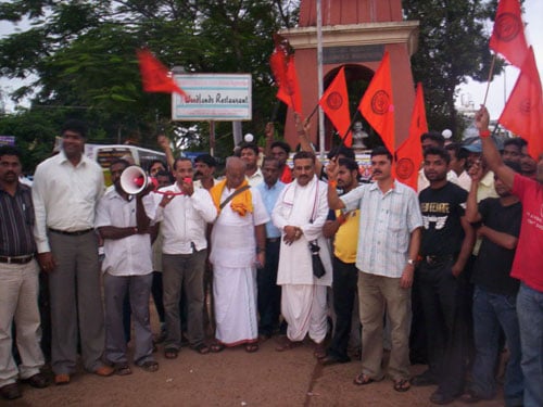Shri.Divakar Bhandary of Bhajarang Dal