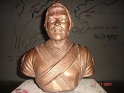 Chhatrapati Sambhaji Maharaj statue at Purandar Fort