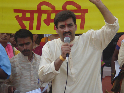 Shri. Shivprasad Joshi addressing the crowd