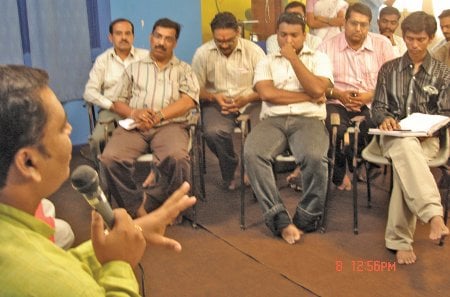 Shri. Ramesh Shinde, HJS addressing news reporters