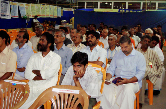 Devout Hindus present for Hindu Dharmajagruti Sabha