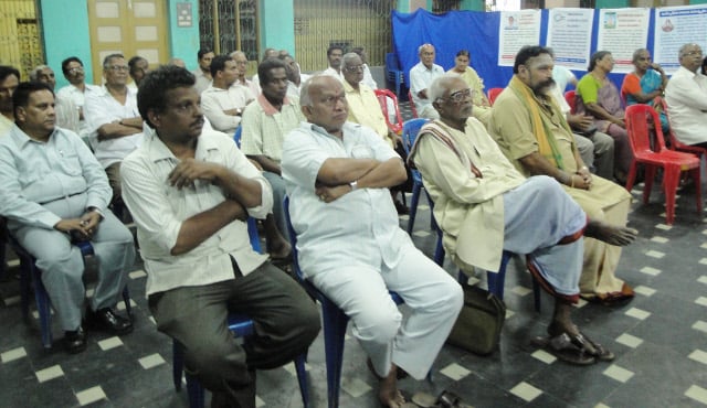 Devout Hindus present for Follow-up meet organised by HJS