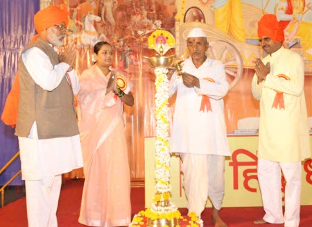 Inauguration of Hindu Dharmajagruti Sabha by lighting Samai