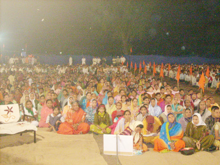 Devout Hindus present for Hindu Dharmajagruti Sabha