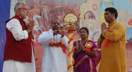 Inauguration of Hindu Dharmajagruti Sabha by lighting a Samai (an oil lamp)