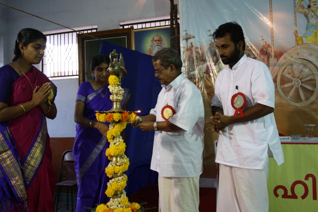 Inauguration of Hindu Dharmajagruti Sabha by lighting a Samai (an oil lamp)