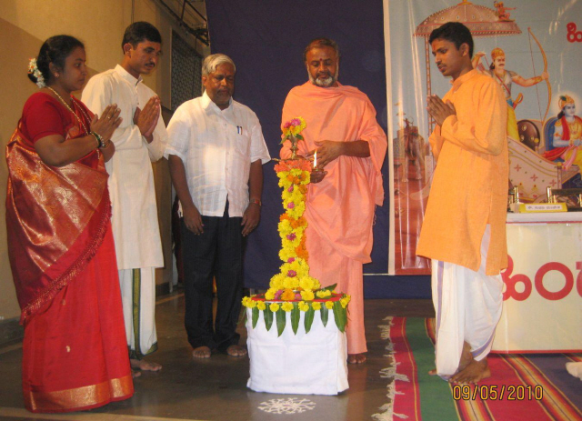 Inauguration of Hindu Dharmajagruti Sabha by lighting a Samai (an oil lamp)