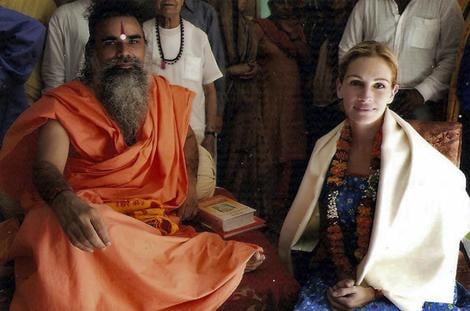 Julia Roberts with a Hindu Sage in an Ashram during her India visit