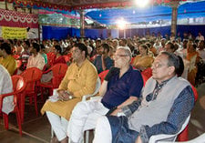 Chief guests viewing HJS success