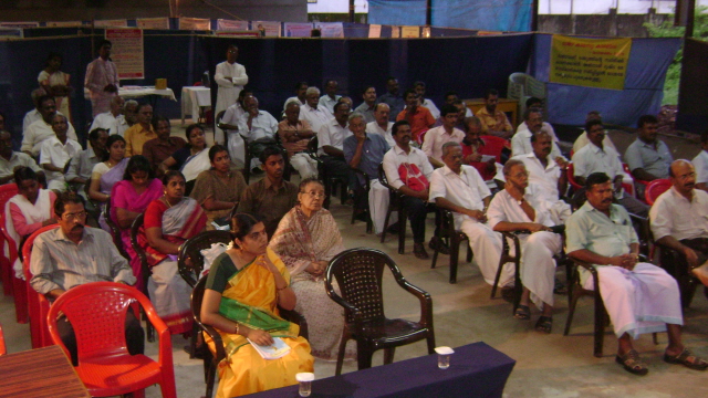 Devout Hindus present for the HJS's Hindu Unity Meet