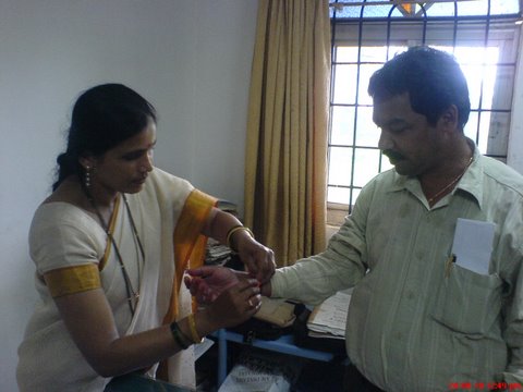 HJS sevika tied rakhi to Dy. Collecotr Mr. Redkarat, Mapusa, Goa
