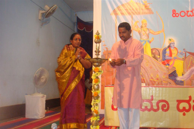 Inauguration of Hindu Dharmajagruti Sabha by lighting a Samai (an oil lamp)