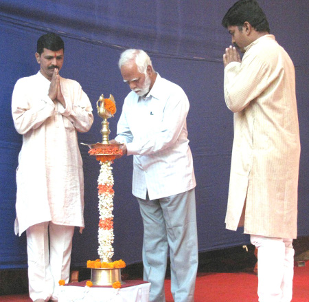 Inauguration of the Hindu Dharmajagruti Sabha by lighting a Samai (an oil lamp) Inauguration of the Hindu Dharmajagruti Sabha by lighting a Samai (an oil lamp)