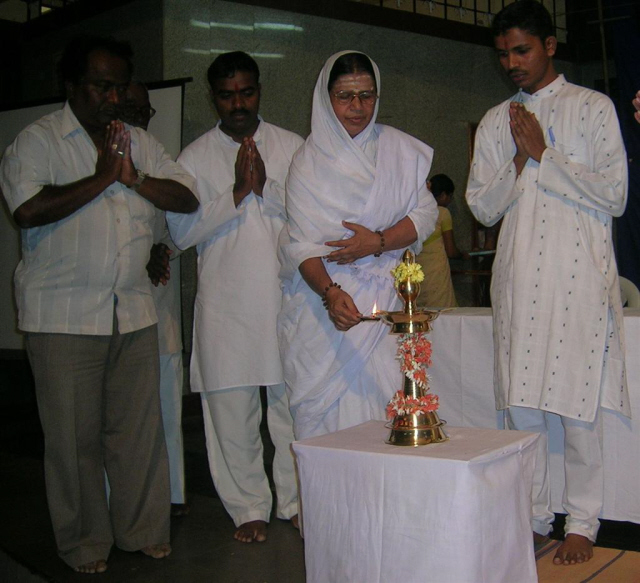 Inauguration of the program by lighting a Samai by Pujya Neelamma Mata
