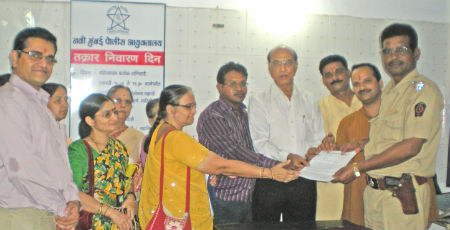 Devout Hindus submitting representation to the Police