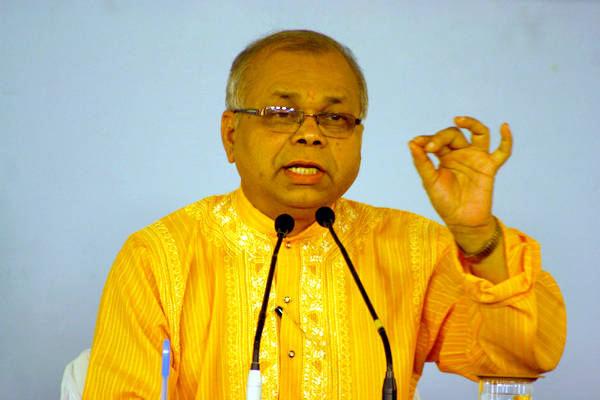 Dr. Neel Madhav Das, President, Tarun Hindu, Jharkhand addressing the Convention
