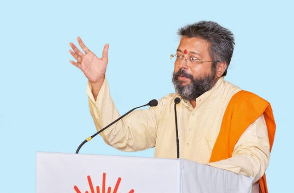 Dr. Sacchidanand Shevade while speaking at Hindu Adhiveshan
