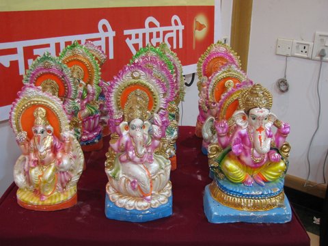 Ganesh idols which are handed over to HJS by JMFC for immersion