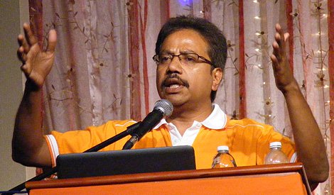 Hindraf chairperson P Waythamoorthy