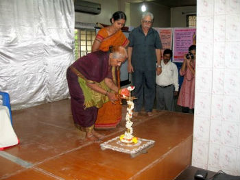 Sow. Premamami lighting lamp 