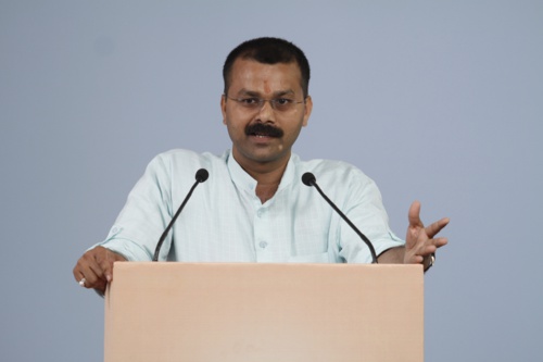 Shri. Manish Manjul, Samarth Sanghatana